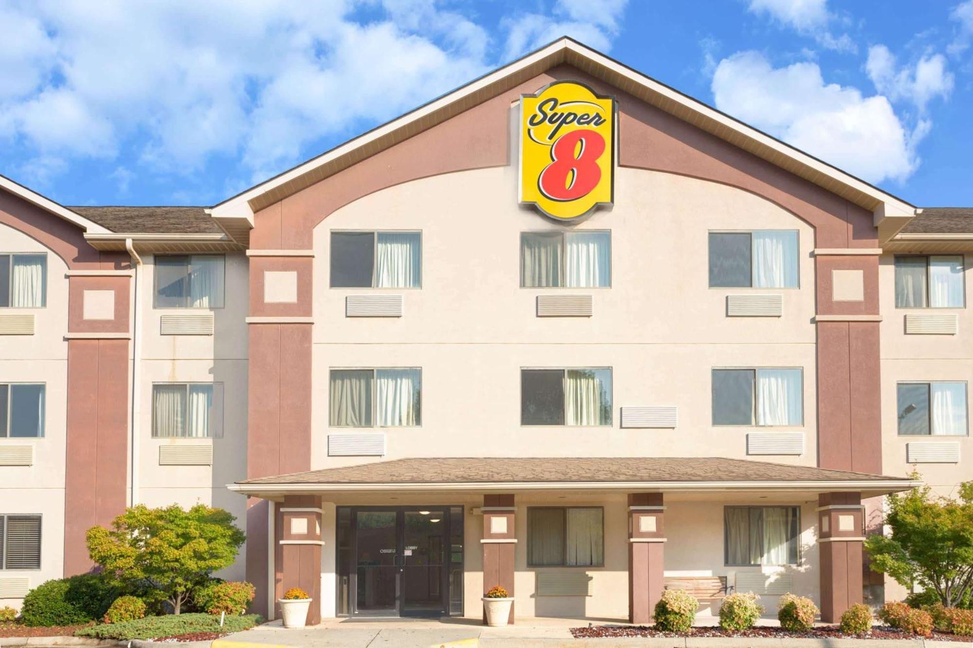 Super 8 By Wyndham Lynchburg Va Hotel Exterior photo